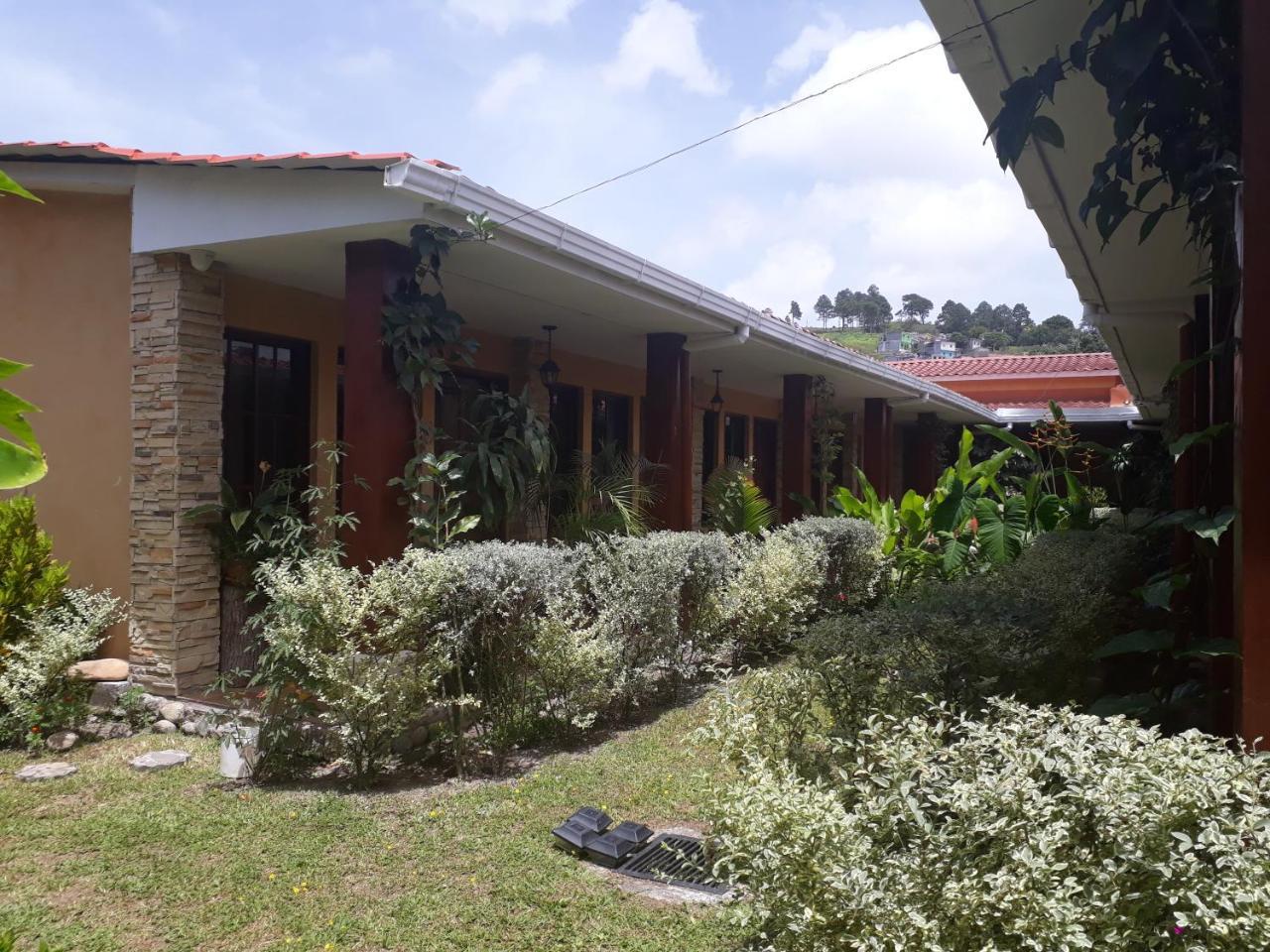 Posada Gema De Copan Santa Rosa de Copán المظهر الخارجي الصورة